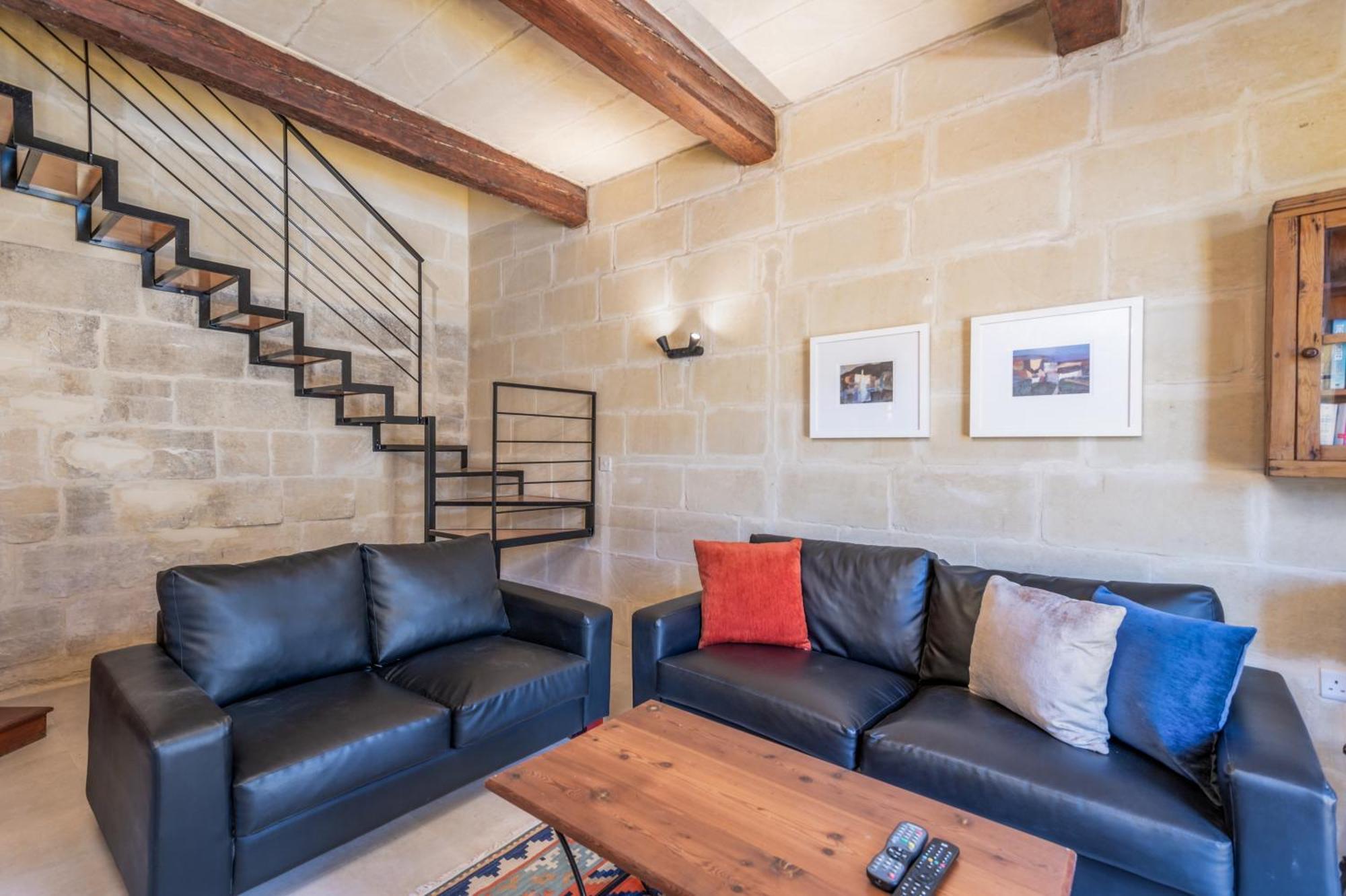 Dar Ta' Betta Farmhouse With Private Pool Għarb Eksteriør bilde